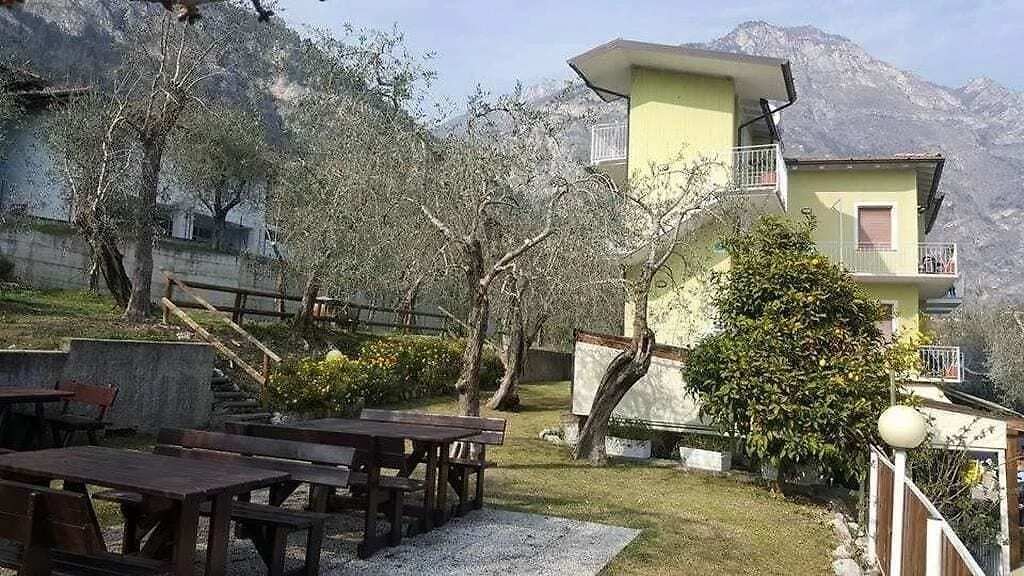 Hotel Casa Piantoni Limone sul Garda Italien